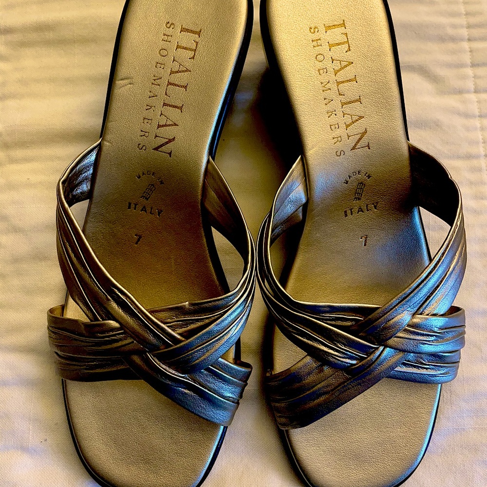 2 pairs of gold gone sandals